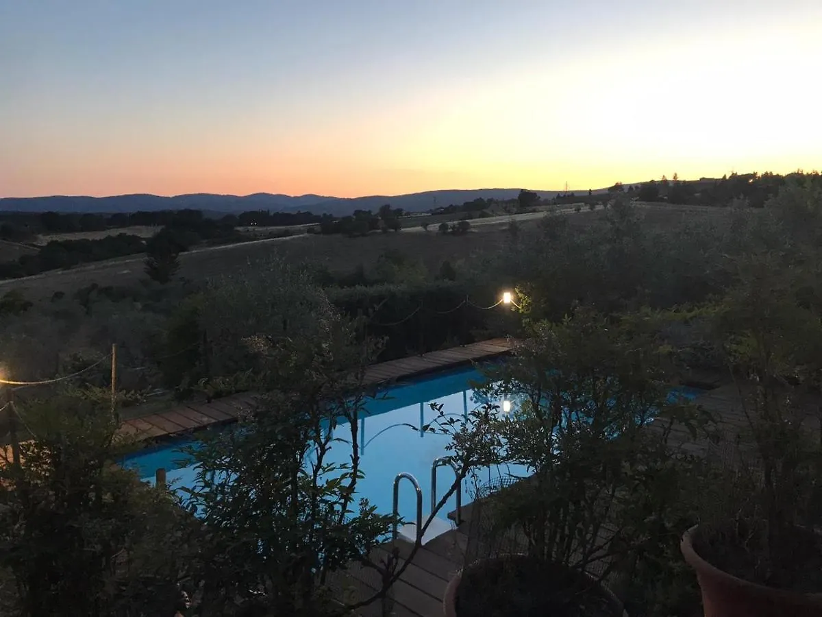 בית כפרי B&B Il Pettirosso Di סיינה