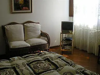 בית כפרי B&B Il Pettirosso Di סיינה