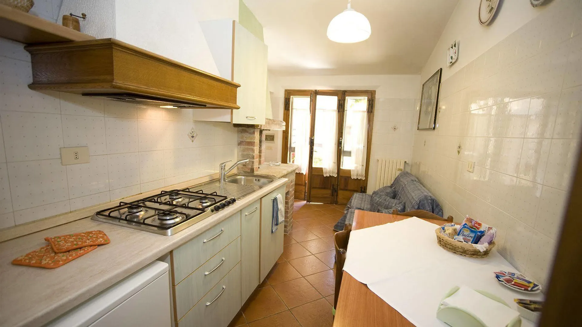 בית כפרי B&B Il Pettirosso Di סיינה